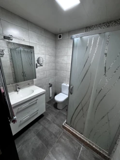 İcarə yeni tikili 2 otaqlı 80 m²,  Yasamal-8