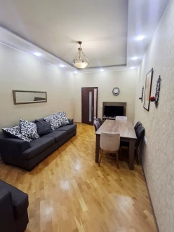 İcarə yeni tikili 2 otaqlı 95 m²,  Yasamal-2