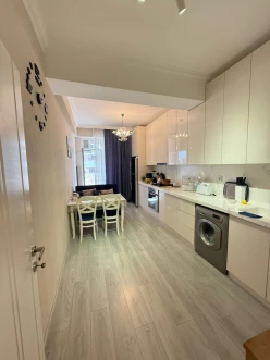 İcarə yeni tikili 2 otaqlı 85 m²,  Yasamal-2