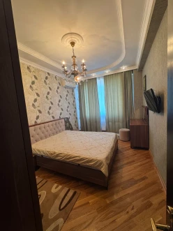 İcarə yeni tikili 3 otaqlı 111 m²,  Yasamal-8