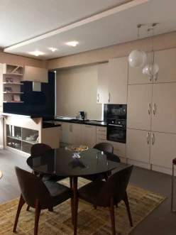 İcarə yeni tikili 3 otaqlı 123 m²,  Elmlər Akademiyası m.-18