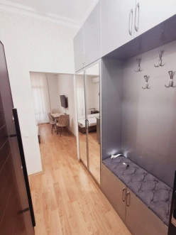 İcarə yeni tikili 1 otaqlı 32 m²,  Yasamal-4