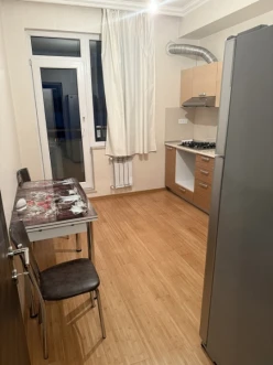 İcarə yeni tikili 2 otaqlı 77 m²,  Yasamal-4