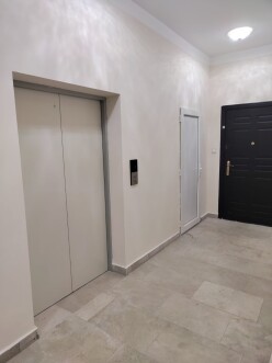 Satılır yeni tikili 4 otaqlı 111 m², İnşaatçılar m.-3 Satılır yeni tikili 4 otaqlı 111 m², İnşaatçılar m.-3