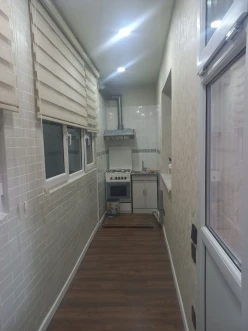 Satılır köhnə tikili 2 otaqlı 45 m², Azadlıq prospekti m.-3