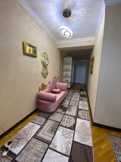 Satılır yeni tikili 4 otaqlı 127 m²,  İnşaatçılar m.-11