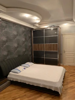 Satılır yeni tikili 3 otaqlı 112 m², İnşaatçılar m.-8