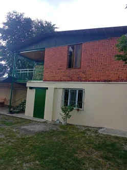 İcarə ev/villa 2 otaqlı 70 m², Astara