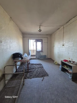 Satılır köhnə tikili 4 otaqlı 110 m²,  İnşaatçılar m.