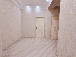 Satılır yeni tikili 2 otaqlı 75 m², Qara Qarayev m.-10