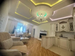 Satılır yeni tikili 4 otaqlı 156 m², İçəri Şəhər m.-18