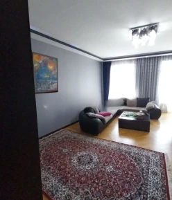 Satılır köhnə tikili 3 otaqlı 120 m², Sahil m.-3