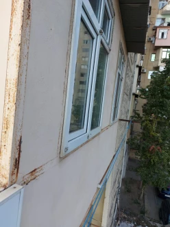 Satılır köhnə tikili 2 otaqlı 40 m²,  İnşaatçılar m.-11