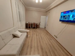 İcarə yeni tikili 2 otaqlı 60 m²,  İnşaatçılar m.-6