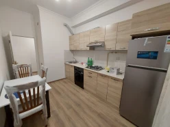 İcarə yeni tikili 2 otaqlı 60 m²,  İnşaatçılar m.-3