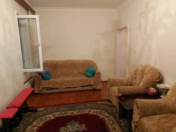 Satılır köhnə tikili 2 otaqlı 40 m²,  İnşaatçılar m.-3