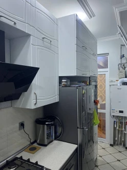 Satılır yeni tikili 2 otaqlı 57 m², İnşaatçılar m.-3