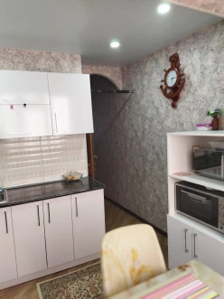 Satılır köhnə tikili 3 otaqlı 85 m², İnşaatçılar m.-5