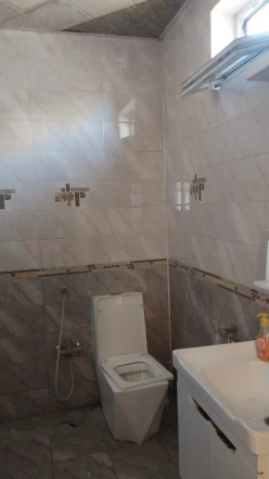 Satılır ev/villa 2 otaqlı 75 m²,  İnşaatçılar m.-6
