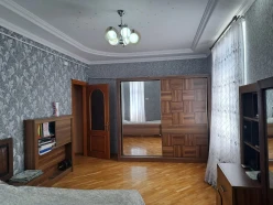 İcarə yeni tikili 3 otaqlı 97 m², Azadlıq prospekti m.-6