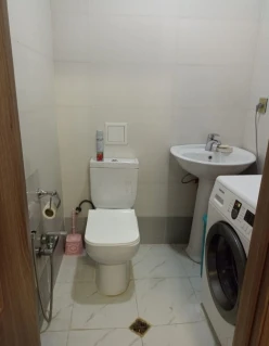 Satılır yeni tikili 4 otaqlı 103 m², İnşaatçılar m.-7