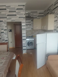 Satılır yeni tikili 2 otaqlı 40.5 m², İnşaatçılar m.-6