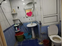 Satılır köhnə tikili 2 otaqlı 55 m², Müşfiqabad q.-4