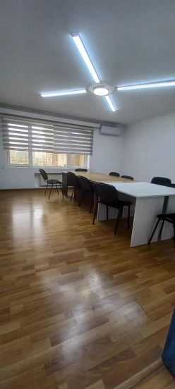 İcarə ofis 3 otaqlı 110 m²,  Nəriman Nərimanov m.-5