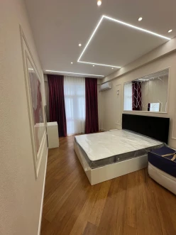 İcarə yeni tikili 2 otaqlı 70 m²,  28 May m.-5