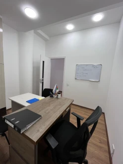 İcarə ofis 1 otaqlı 14 m²,  28 May m.-4