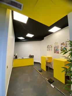 İcarə ofis 4 otaqlı 130 m²,  28 May m.-5