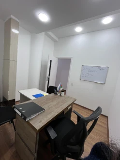 İcarə ofis 1 otaqlı 14 m²,  28 May m.-3