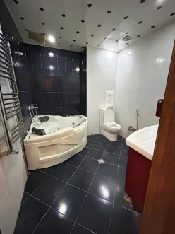 Satılır yeni tikili 2 otaqlı 80 m², Elmlər Akademiyası m.-13