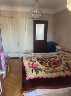 Satılır yeni tikili 2 otaqlı 60 m², İnşaatçılar m.-7