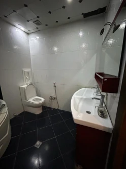 Satılır yeni tikili 2 otaqlı 80 m², Elmlər Akademiyası m.-5