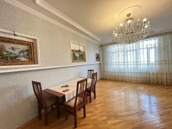 Satılır yeni tikili 2 otaqlı 80 m², Elmlər Akademiyası m.-14