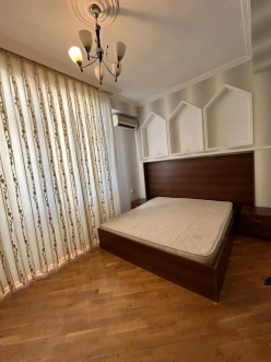 Satılır yeni tikili 2 otaqlı 80 m², Elmlər Akademiyası m.-20