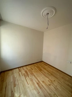 Satılır yeni tikili 3 otaqlı 83 m², İnşaatçılar m.-2