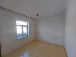 Satılır yeni tikili 3 otaqlı 80 m², Hövsan q.-8