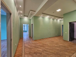 Satılır obyekt 3100 m²,  Elmlər Akademiyası m.-6