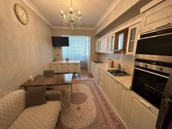 Satılır yeni tikili 3 otaqlı 110 m²,  9-cu mikrorayon-4