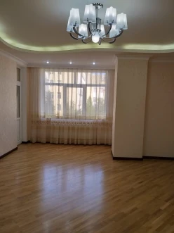 Satılır yeni tikili 3 otaqlı 120 m², Yasamal r.-2