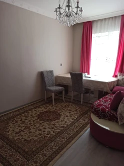 Satılır ev/villa 3 otaqlı 60 m², İnşaatçılar m.-4