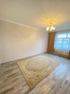 Satılır köhnə tikili 2 otaqlı 36 m²,  Memar Əcəmi m.-2