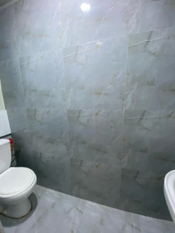 Satılır köhnə tikili 2 otaqlı 36 m²,  Memar Əcəmi m.-10