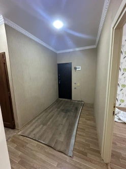 Satılır köhnə tikili 3 otaqlı 80 m², Qara Qarayev m.-6