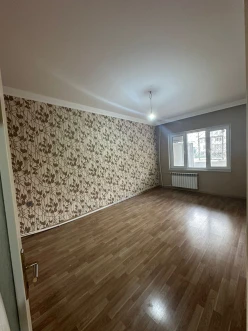 Satılır köhnə tikili 3 otaqlı 80 m², Qara Qarayev m.-2