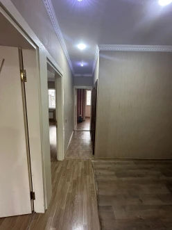 Satılır köhnə tikili 3 otaqlı 80 m², Qara Qarayev m.-5