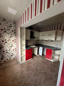 Satılır köhnə tikili 3 otaqlı 80 m², Qara Qarayev m.-9