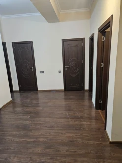 İcarə yeni tikili 4 otaqlı 110 m²,  İnşaatçılar m.